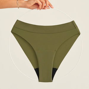 ooia Periodenslip Seamless Cheeky Periodenslip in Khaki mit hohem Beinausschnitt, Freisteller