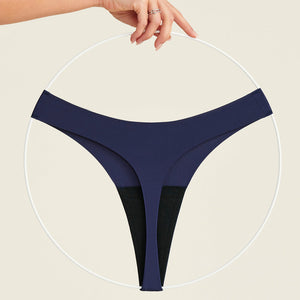 ooia Periodenunterwäsche String Seamless in midnight mit leichter Saugstärke, Freisteller