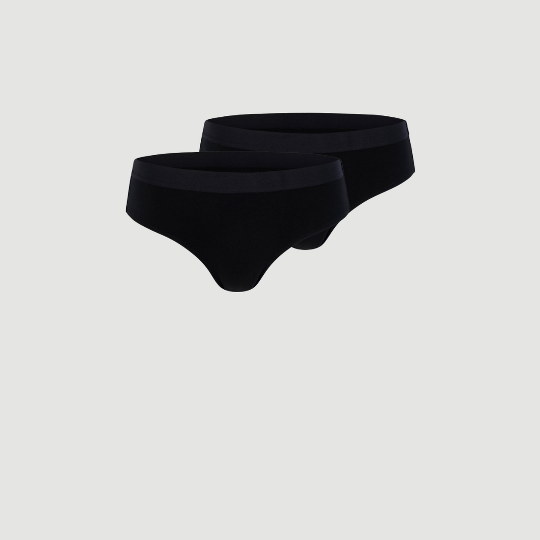 Zwei Stück ooia everyday Hipster in Schwarz – Unterwäsche mit breitem Bund, die Slipeinlagen ersetzt.