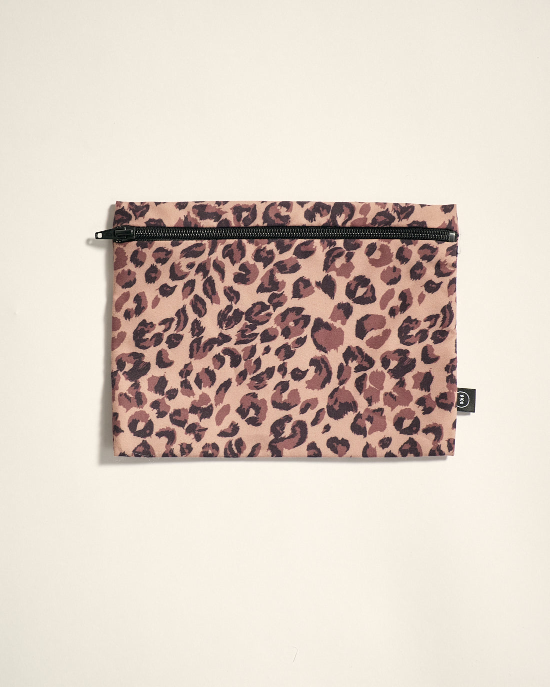 ooia wetbag im Leo Print
frontal