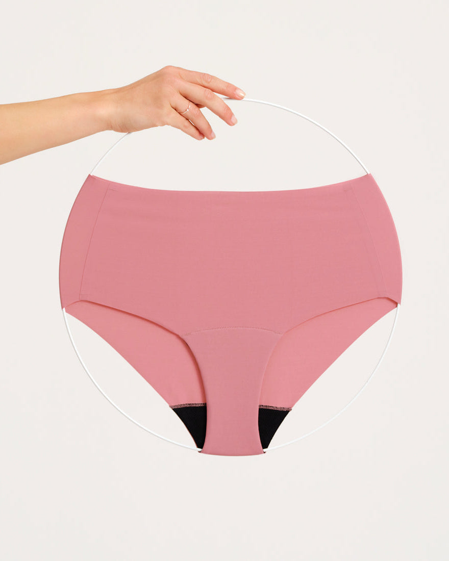 ooia everyday Highwaist Seamless in Dusky Pink – nahtlose Unterwäsche mit hohem Bund, die Slipeinlagen ersetzt. Freisteller.