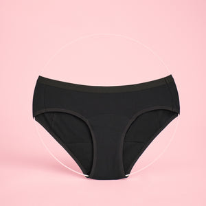 ooia Teens Hipster in Schwarz – Periodenunterwäsche für Teenager im bequemen Hipster-Schnitt.