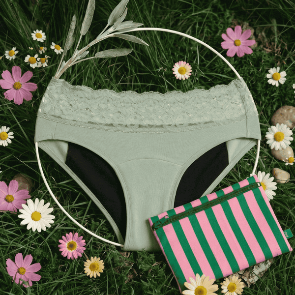 <p>Nur heute: GRATIS WETBAG<br/> & bis zu -50% Rabatt im <a href="/collections/spring-sale" title="Spring Sale">Spring Sale </a></p>
